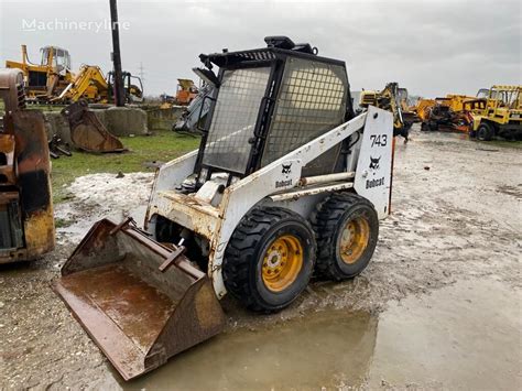 743 skid steer loader specifications|bobcat 743 hydraulic system.